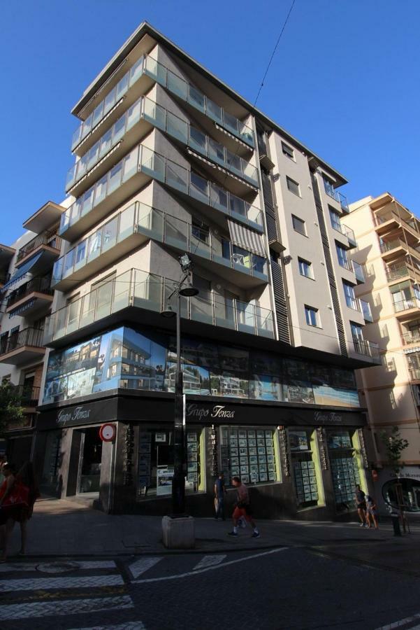 Апартаменты Apartamento Moderno Muy Centrico Y Cerca De La Playa Кальпе Экстерьер фото